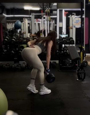 Знакомства в Севастополе — Анастасия , 24 лет